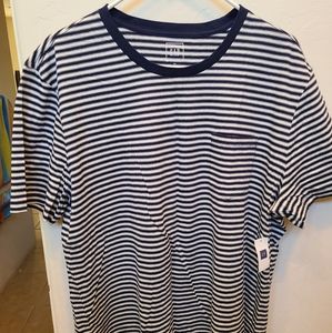 Gap Striped Tee. NWT. XL
